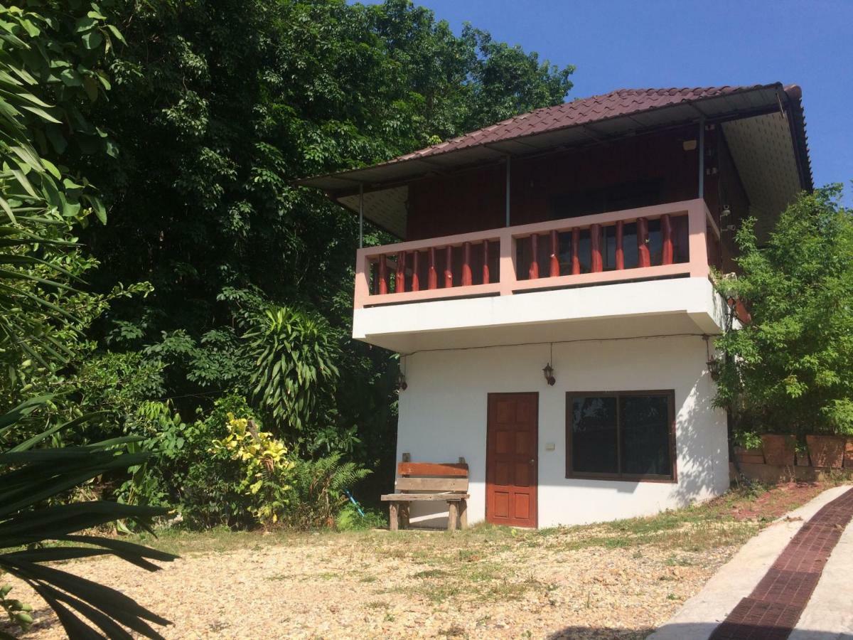 Settee Homestay Nan Eksteriør billede