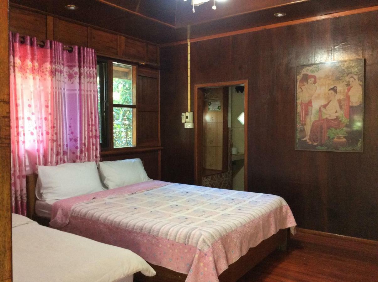 Settee Homestay Nan Eksteriør billede