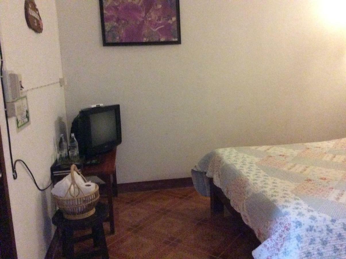 Settee Homestay Nan Eksteriør billede