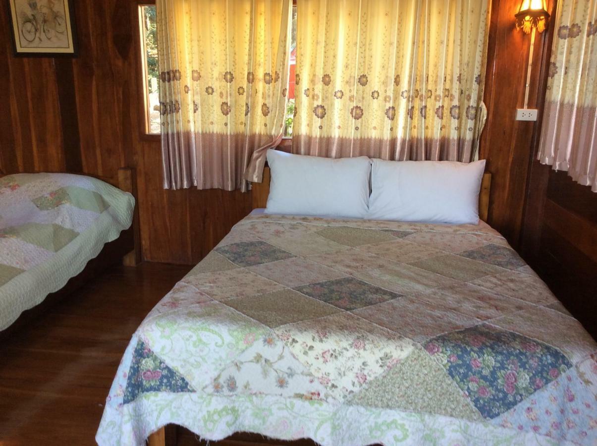 Settee Homestay Nan Eksteriør billede