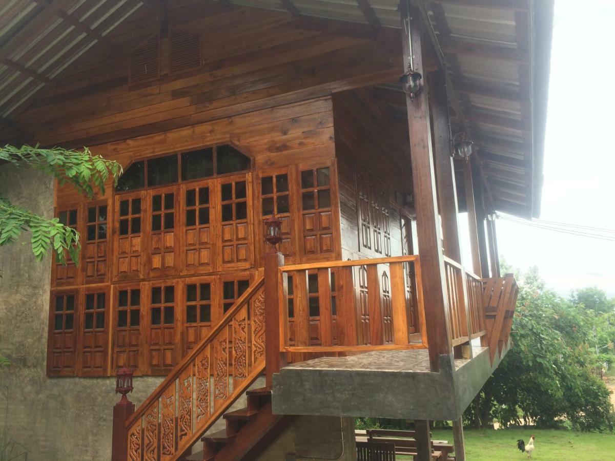 Settee Homestay Nan Eksteriør billede