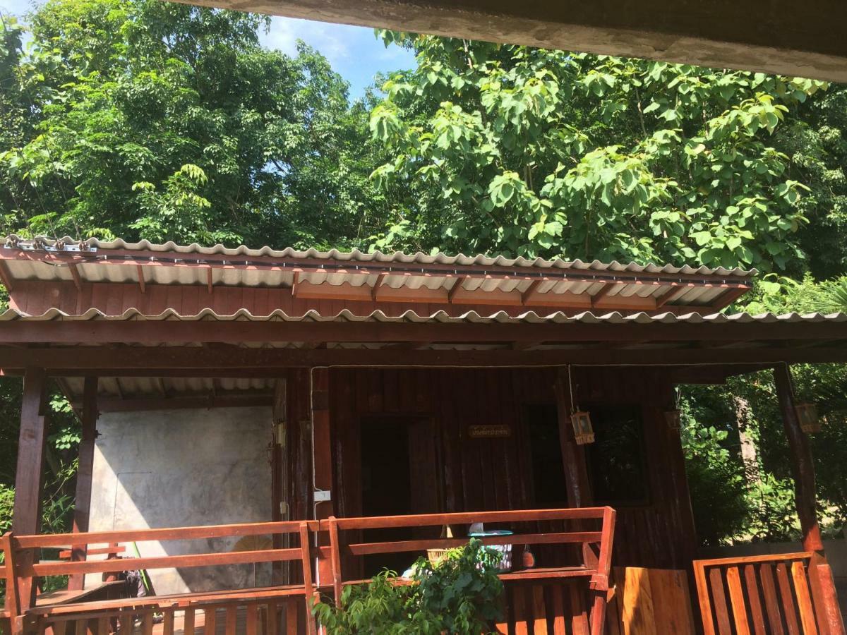 Settee Homestay Nan Eksteriør billede